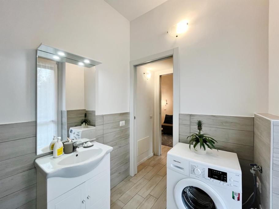 20 Min Duomo - Modern Apartment Milan Exterior photo